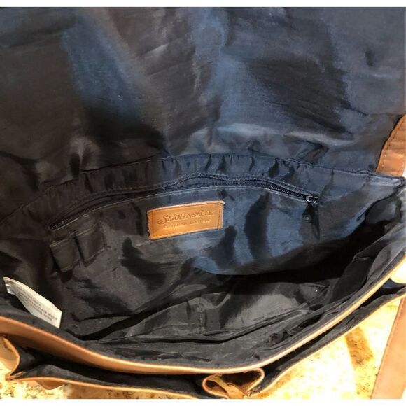 ST. JOHN’S BAY - Brown Smooth Leather Saddle-Bag-Style Crossbody/Shoulder Bag - Picture 5 of 16